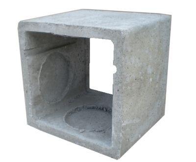 PROLUNGA IN CEMENTO 150X150 h96 - sp15