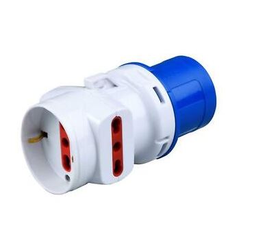 Adattatore spina ind. 16A 3P - 1 presa schuko biv. E 2 prese biv. Laterali