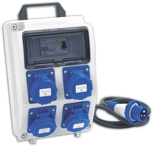 Quadro ASC portatile con 4 prese industriali 16A 3P IP67 protette da int diff. MT, 3KW