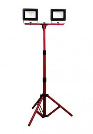 Treppiede telescopico faretto 2 X 50W  IP65 fari LED spina schuko