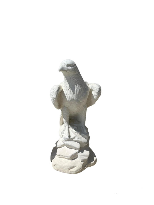 AQUILA FARNESE IN CEMENTO